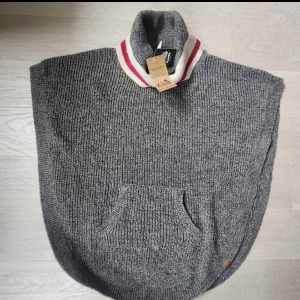 NWT Roots Cabin Poncho Girls Large / XL